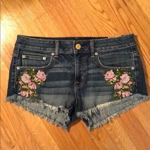 Embroidered American Eagle shorts
